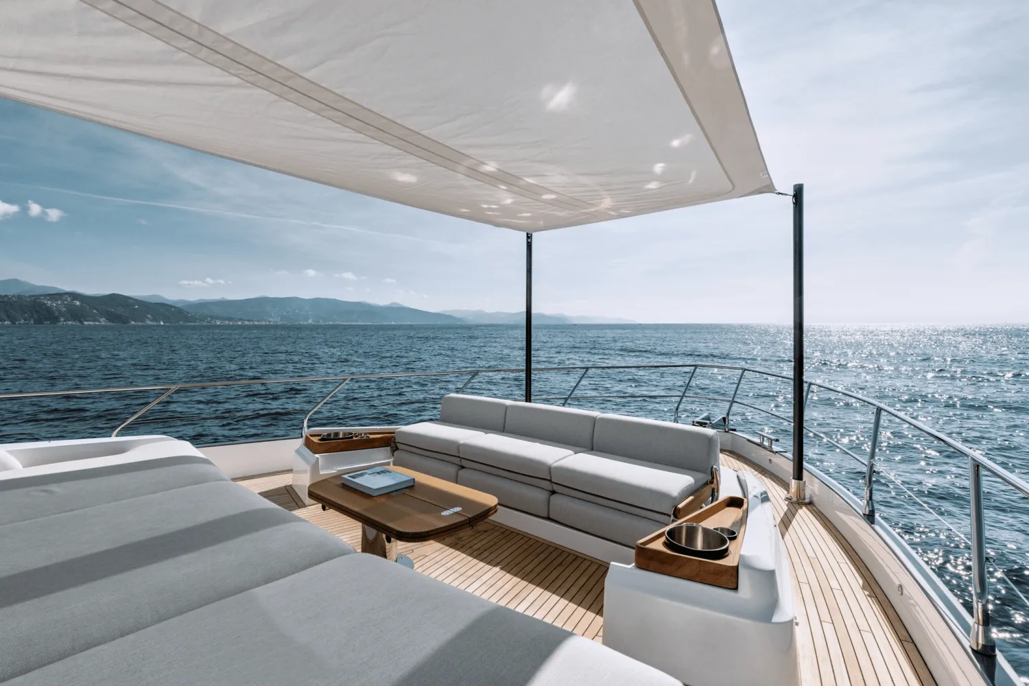 2026 Azimut Fly 68 Image Thumbnail #46