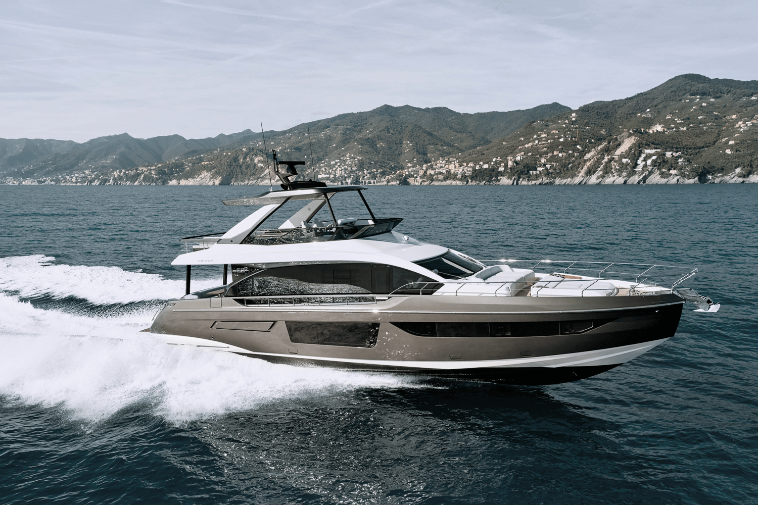 2026 Azimut Fly 63 Image Thumbnail #6