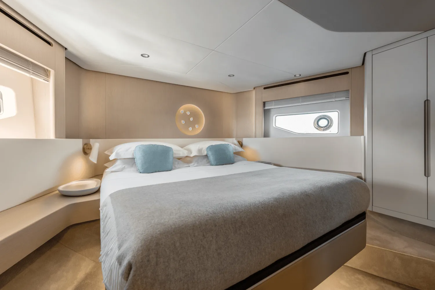 2026 Azimut Fly 68 Image Thumbnail #40