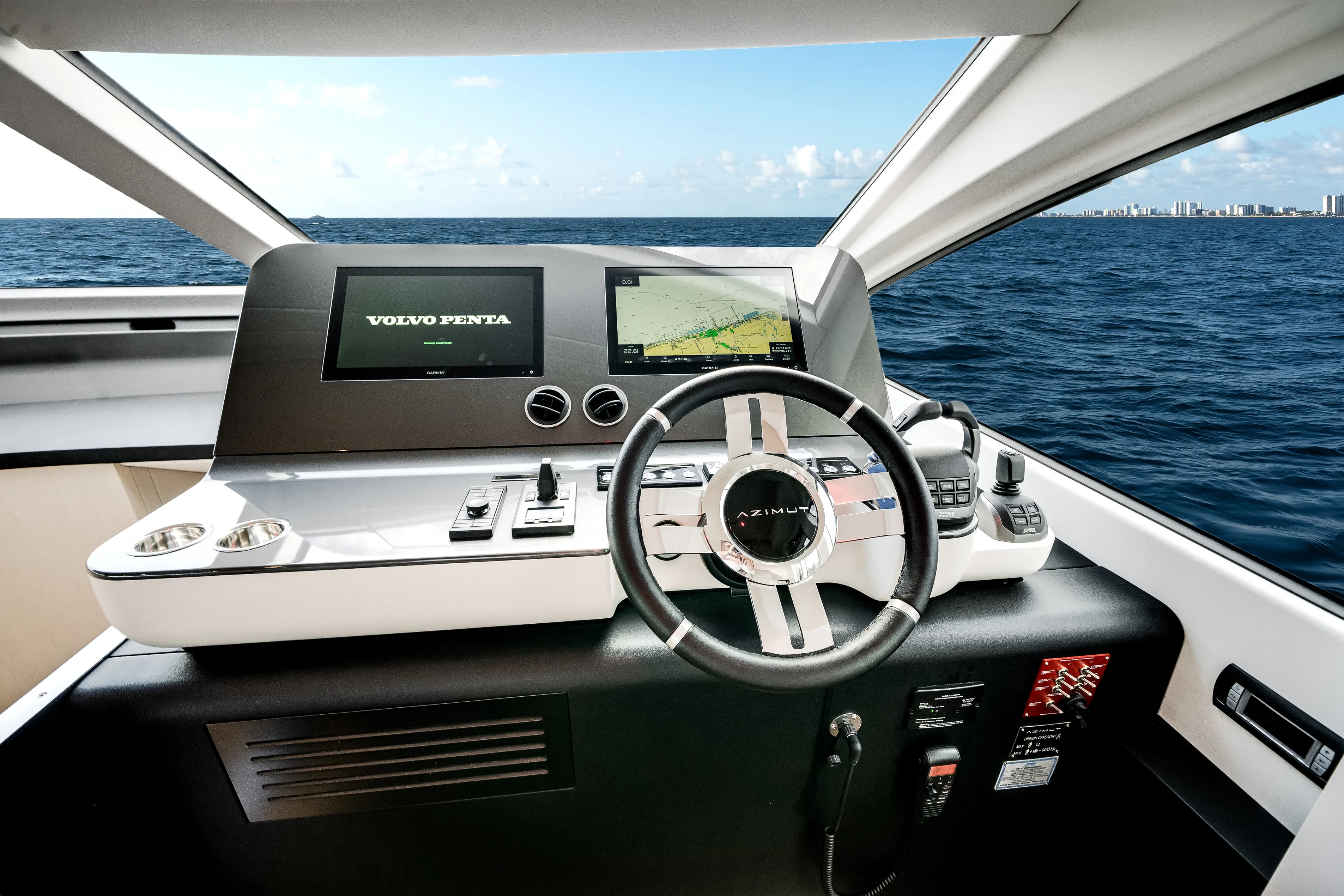 2026 Azimut Fly 68 Image Thumbnail #37