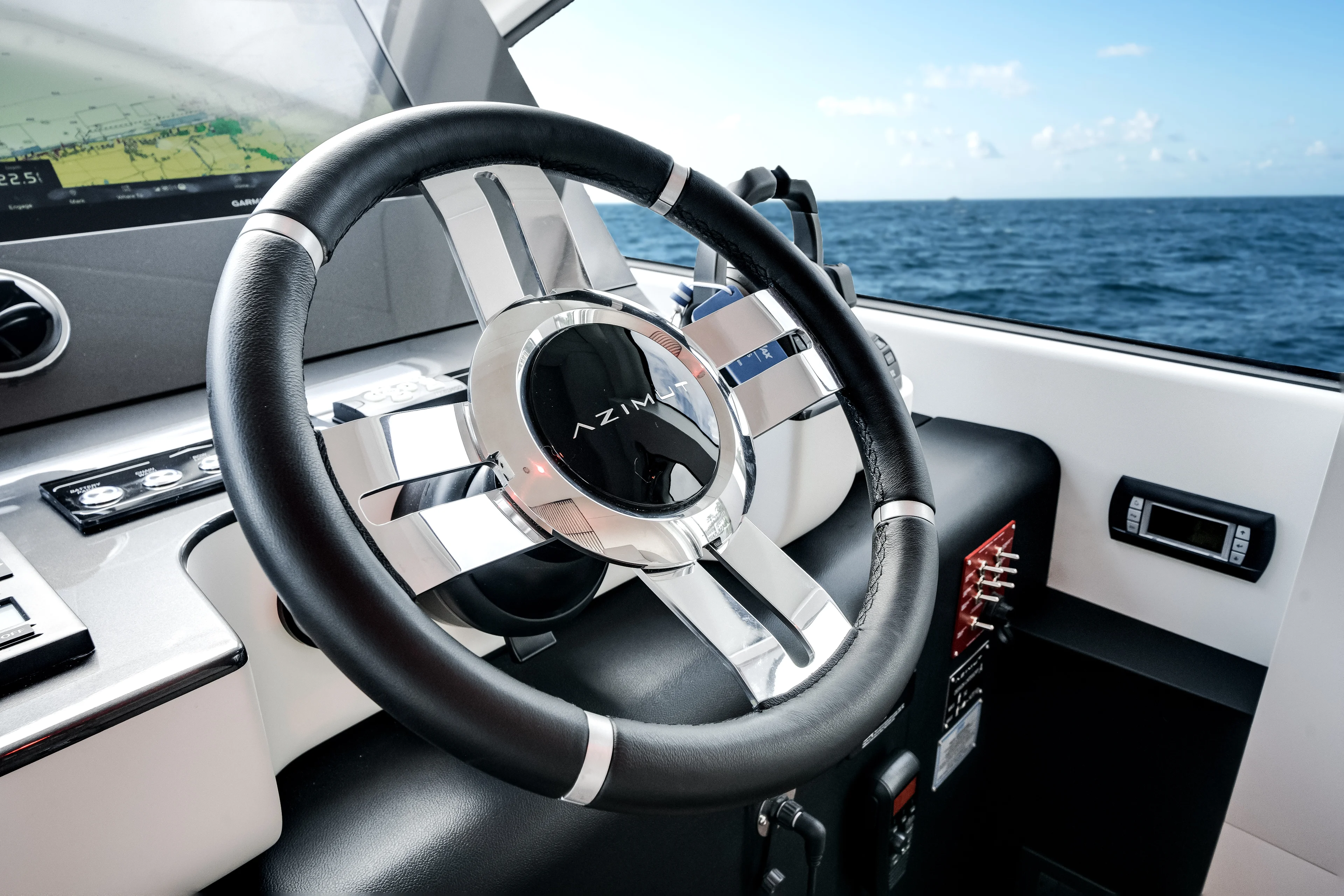 2026 Azimut Fly 68 Image Thumbnail #38