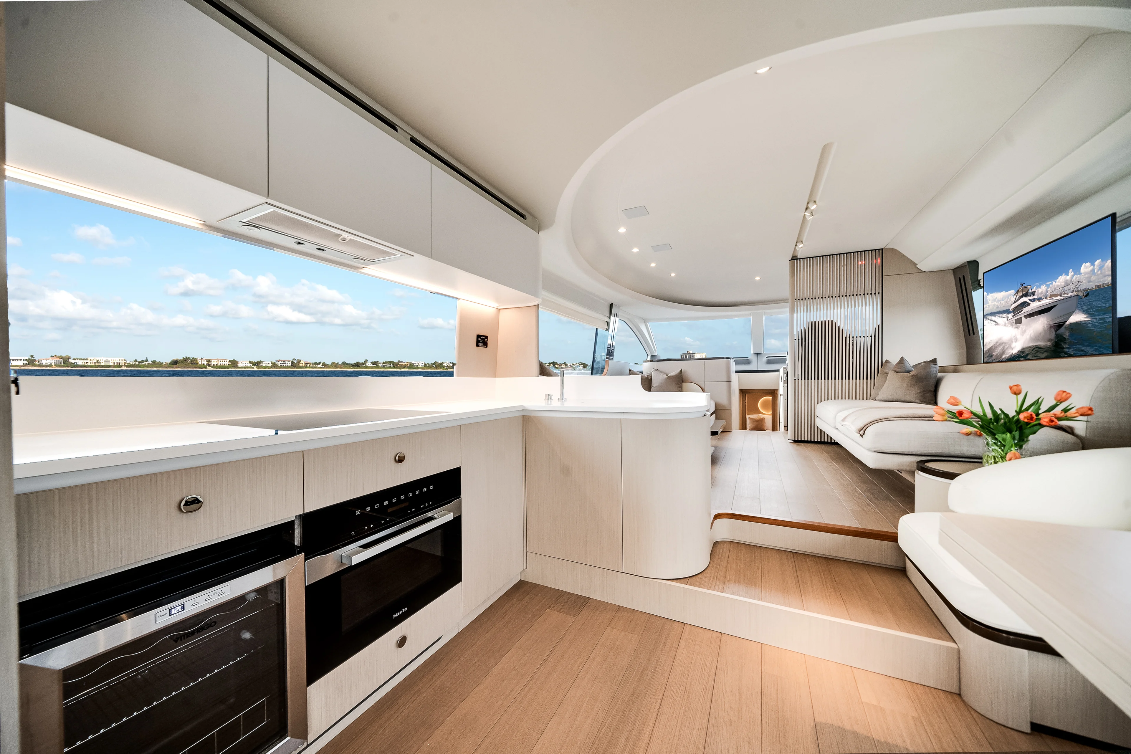 2026 Azimut Fly 68 Image Thumbnail #26