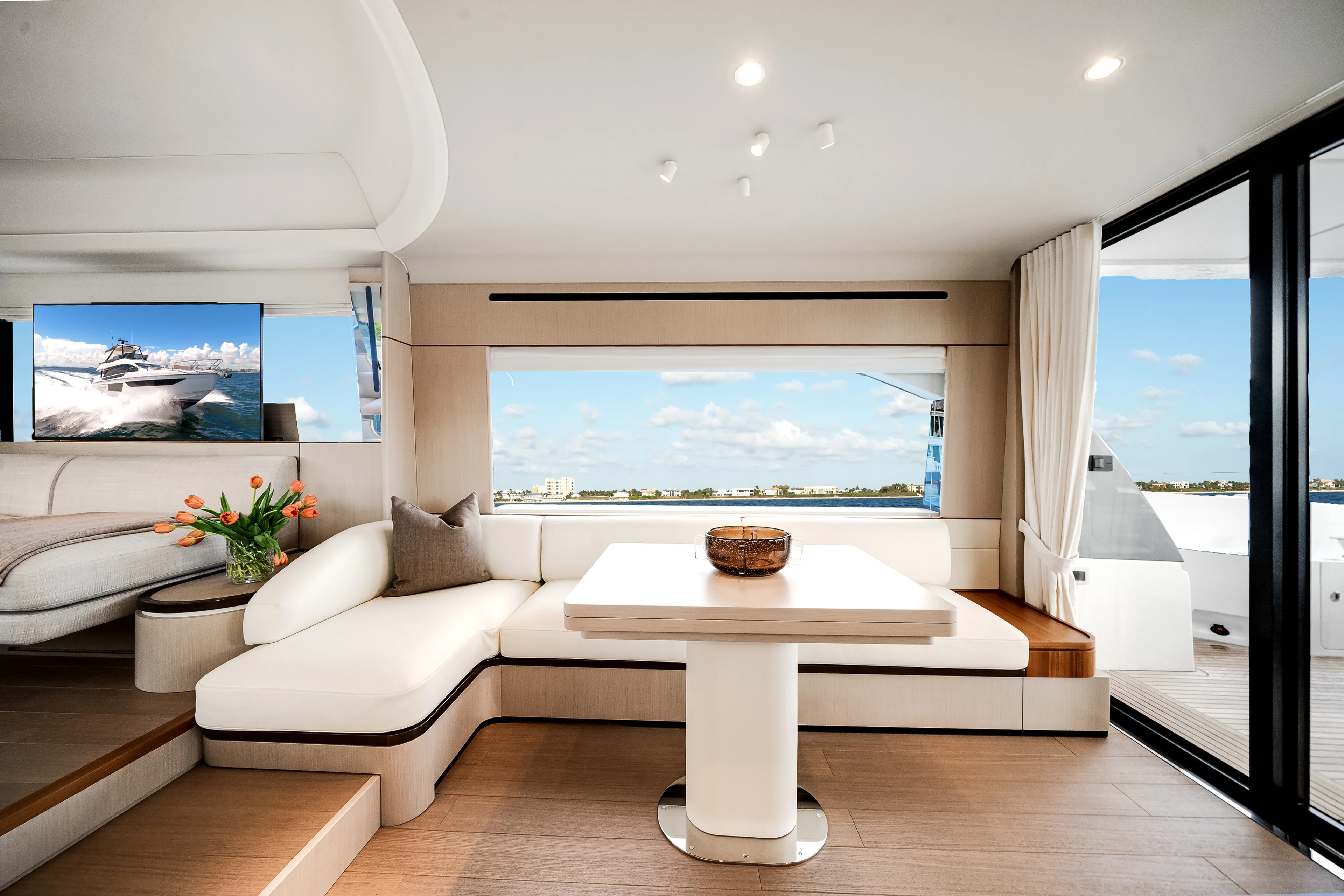 2026 Azimut Fly 68 Image Thumbnail #30