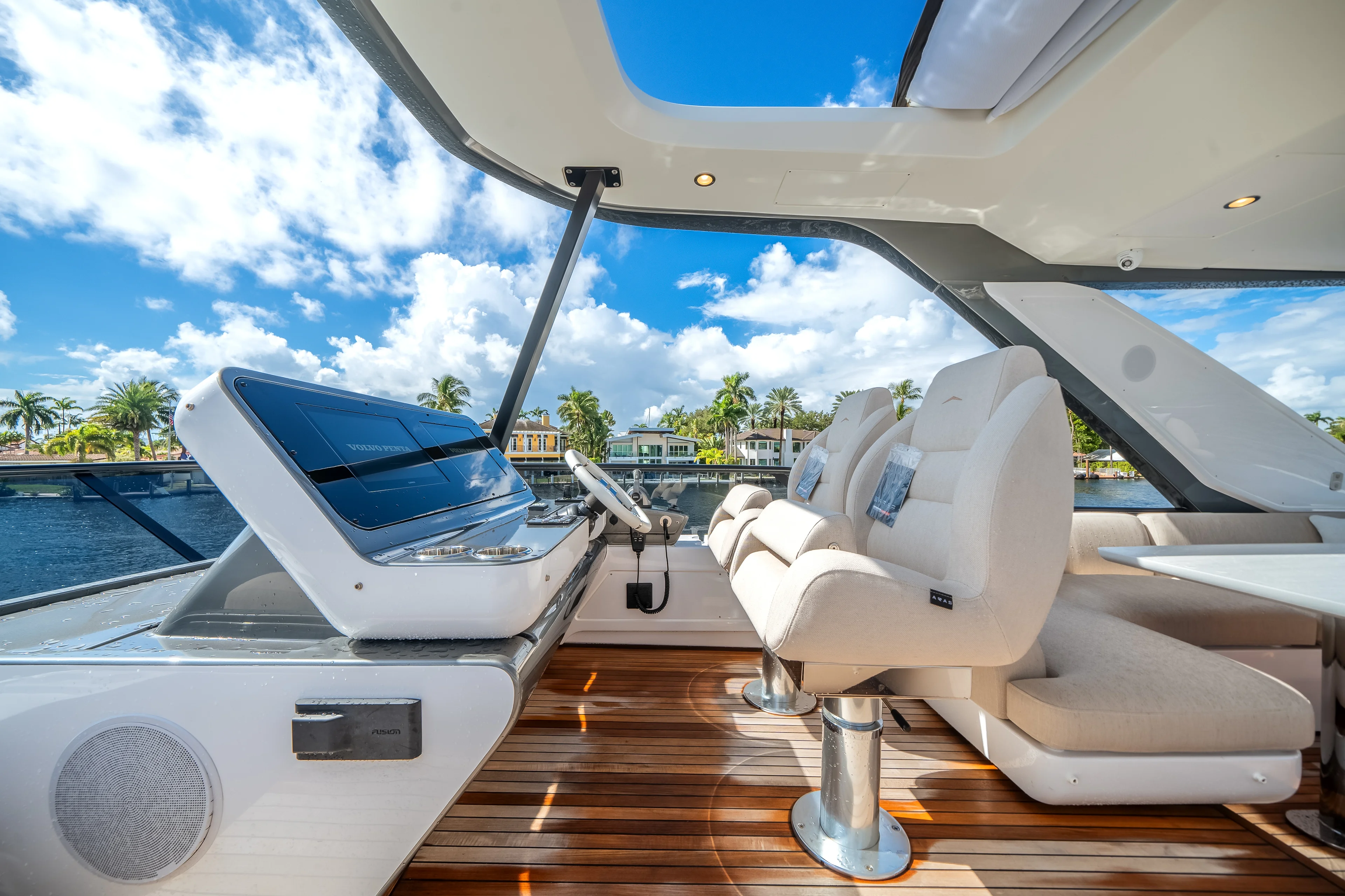 2026 Azimut Fly 68 Image Thumbnail #79