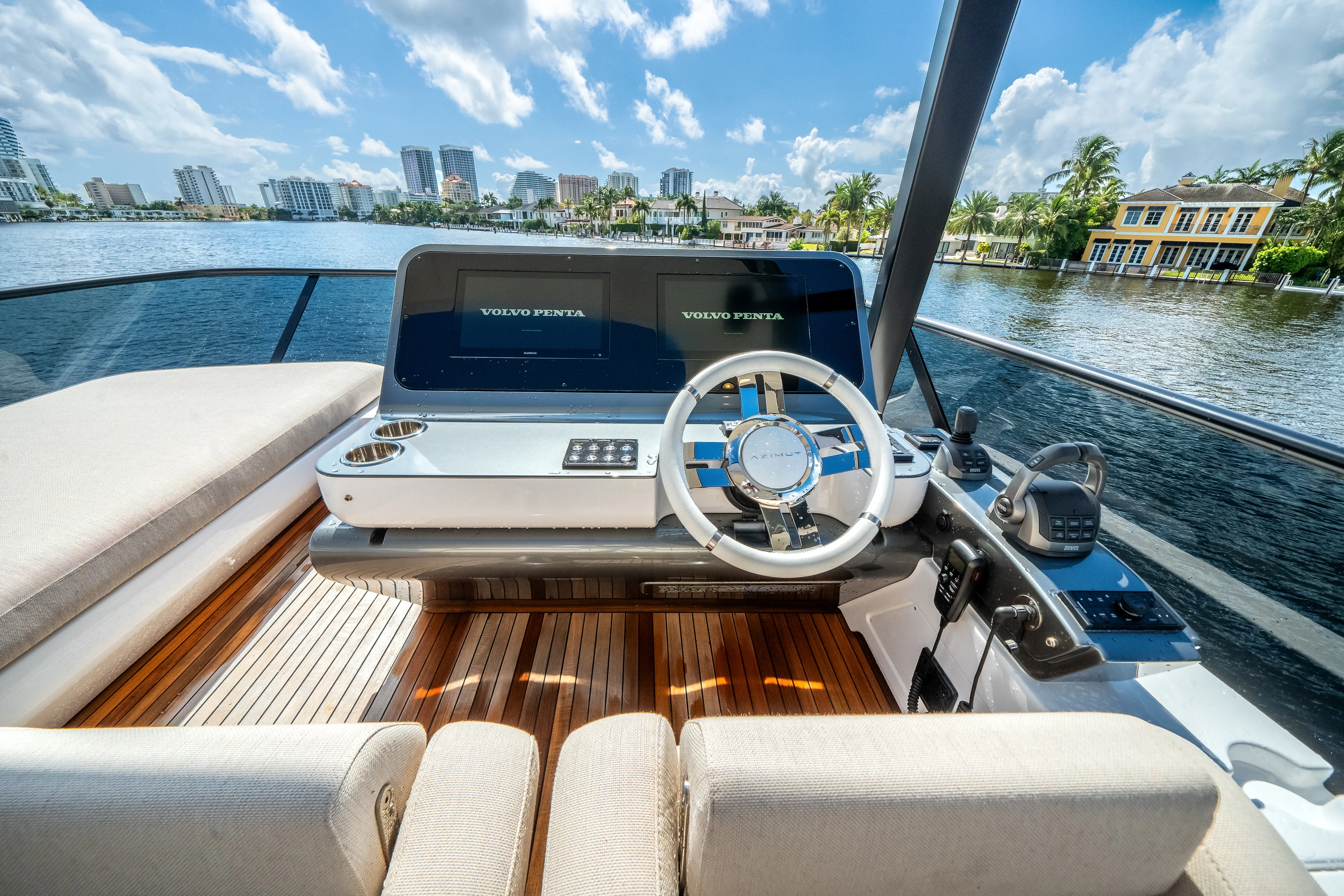 2026 Azimut Fly 68 Image Thumbnail #77