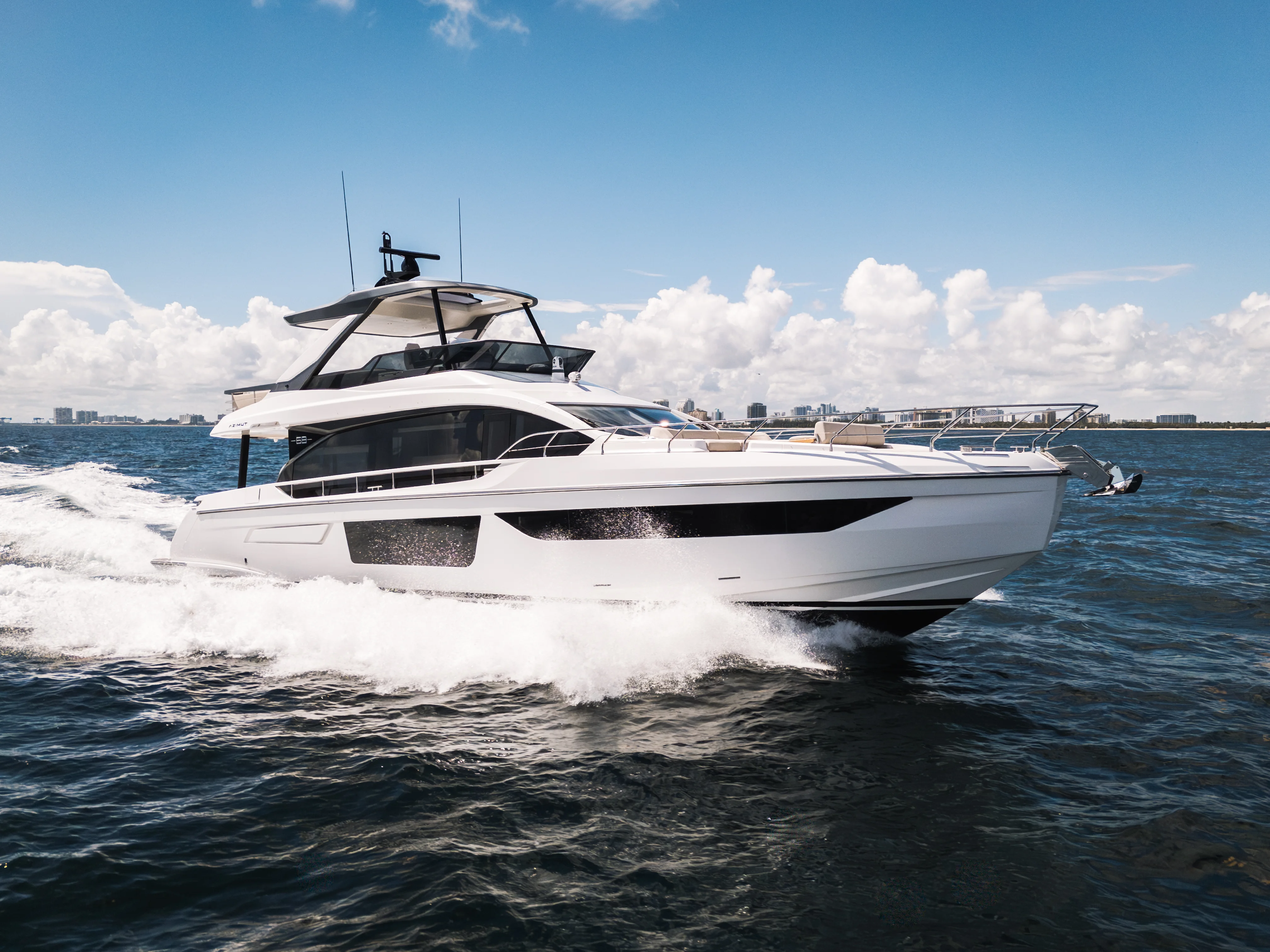 2026 Azimut Fly 68 Image Thumbnail #12