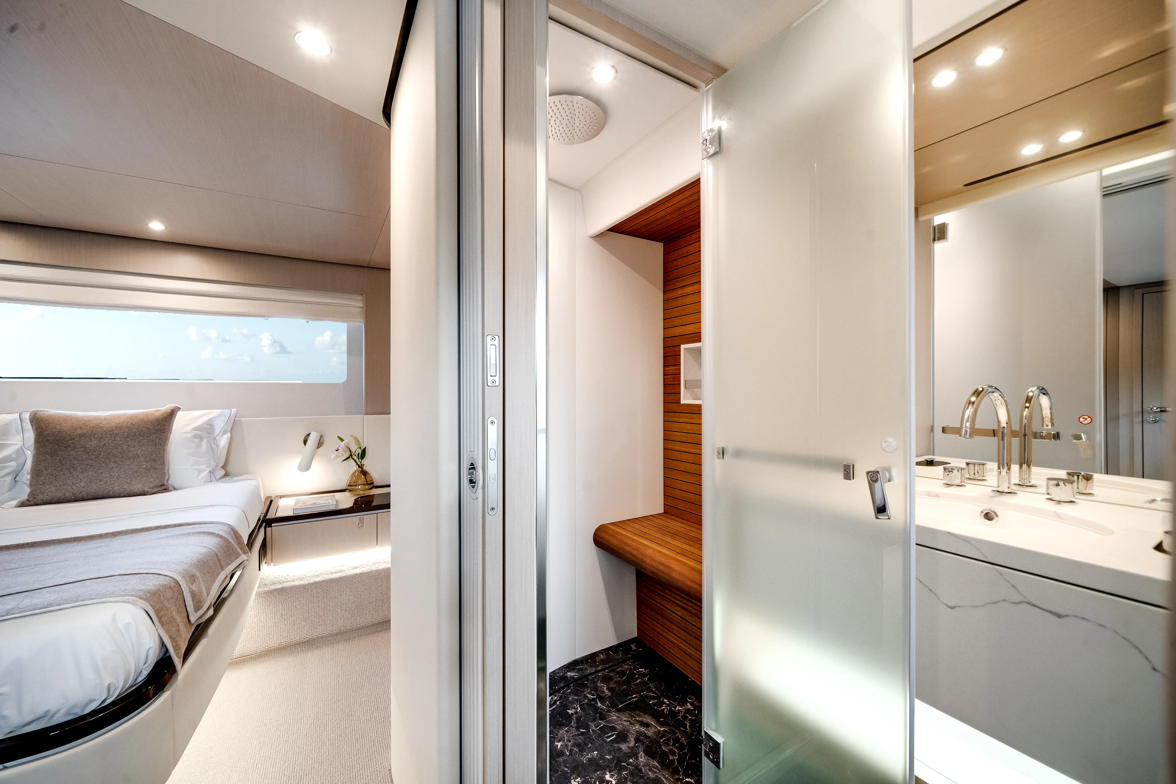 2026 Azimut Fly 68 Image Thumbnail #50