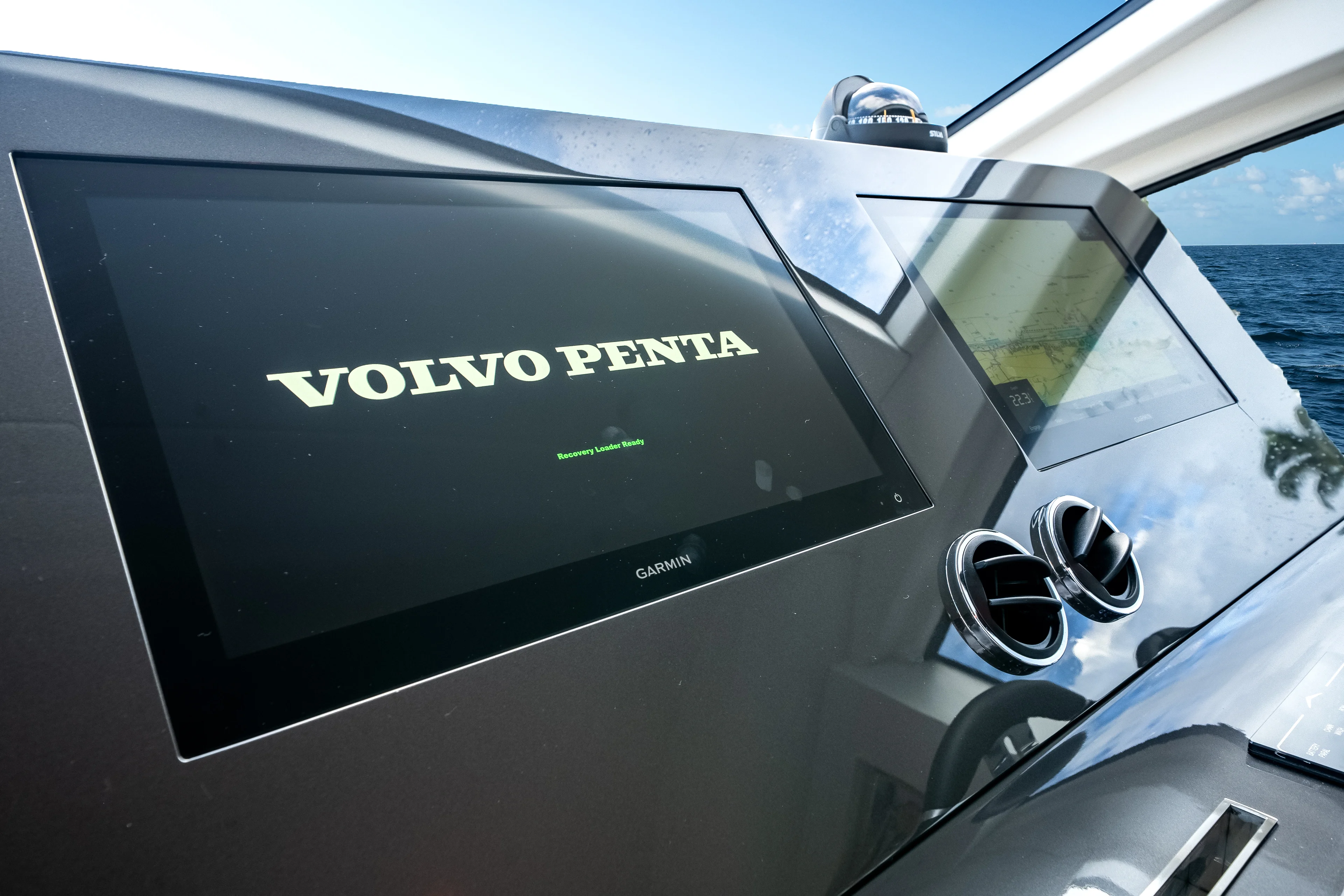 2026 Azimut Fly 68 Image Thumbnail #41