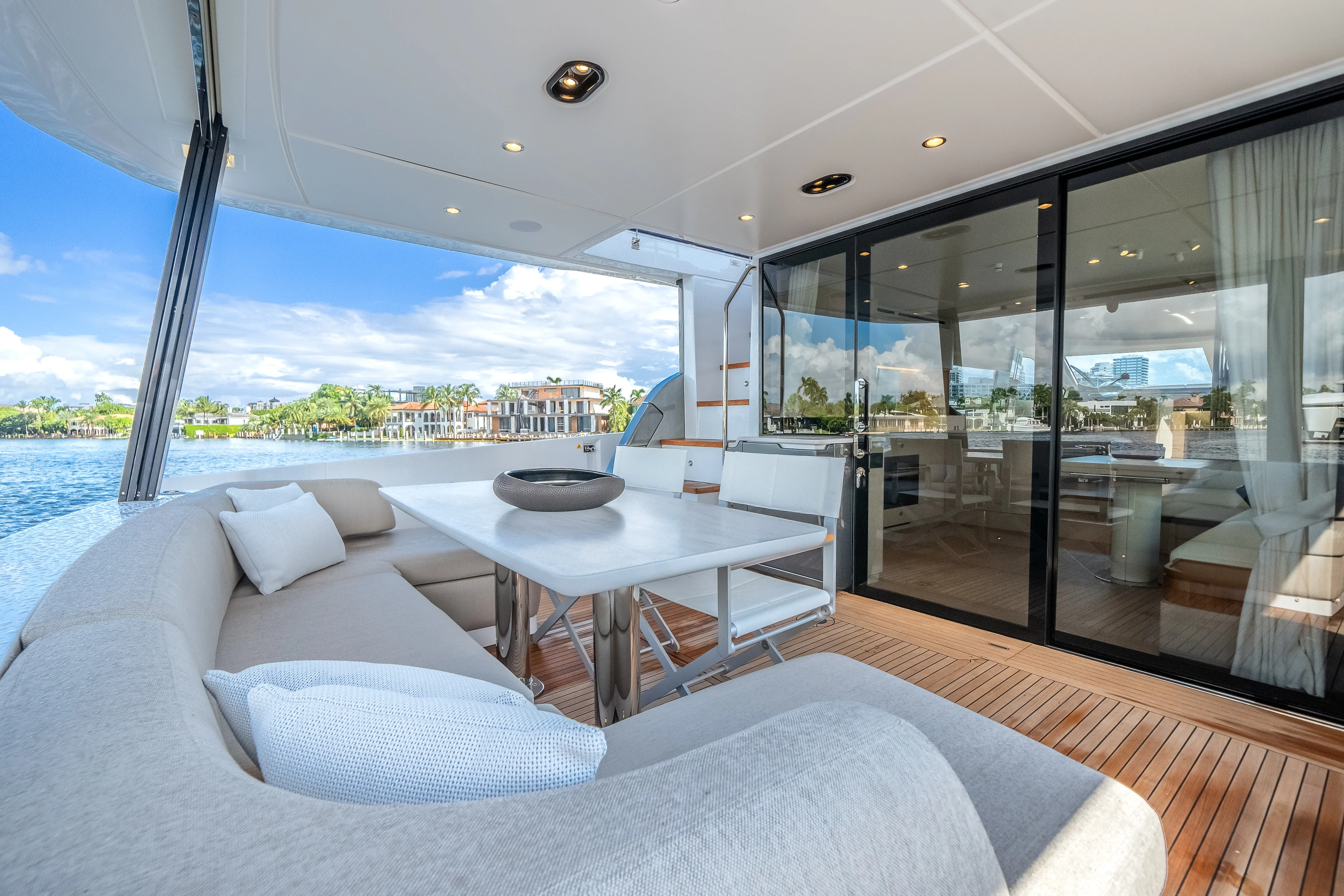 2026 Azimut Fly 68 Image Thumbnail #21