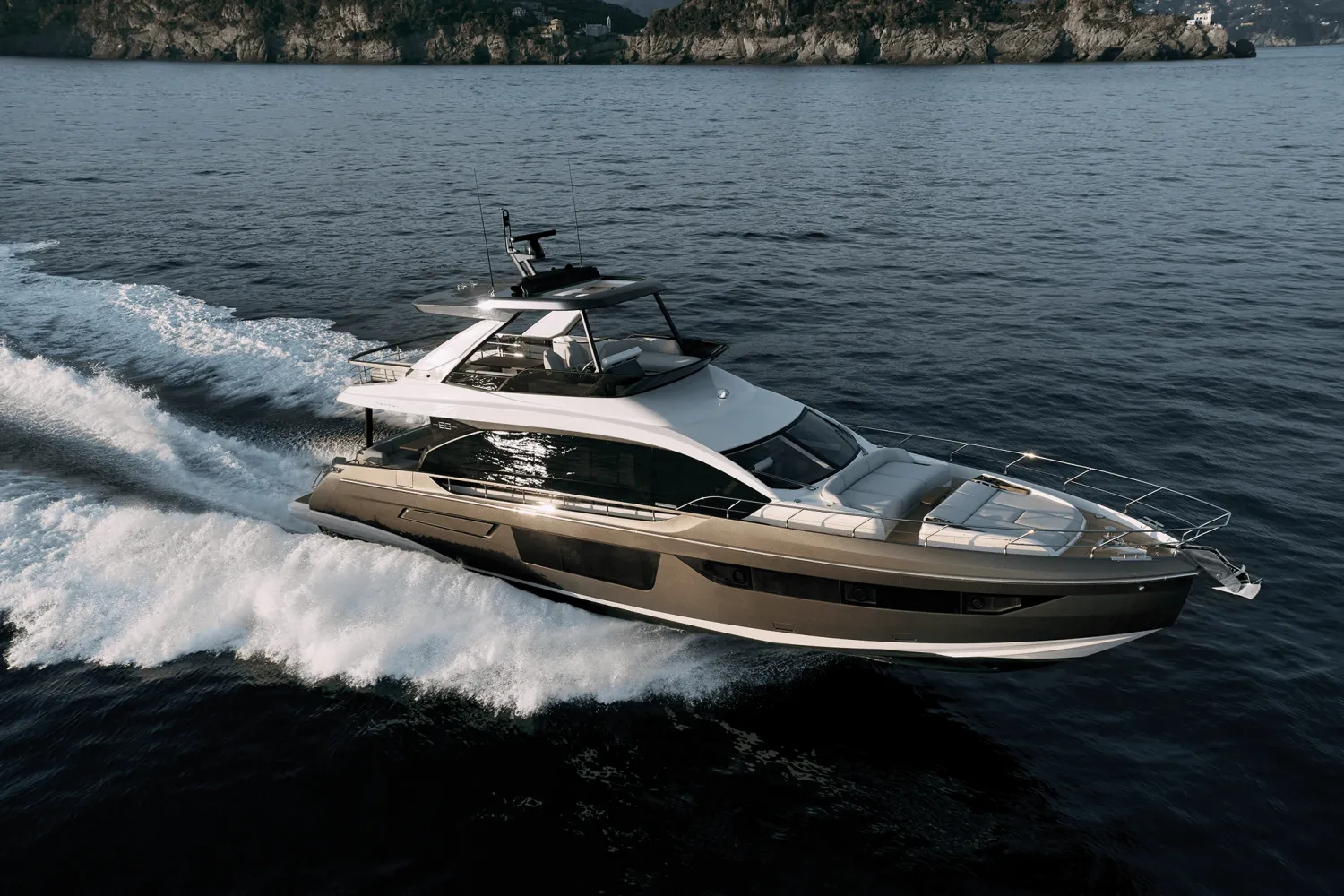 2026 Azimut Fly 68 Image Thumbnail #5