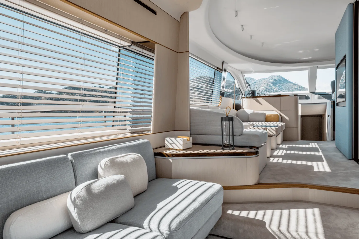 2026 Azimut Fly 68 Image Thumbnail #14