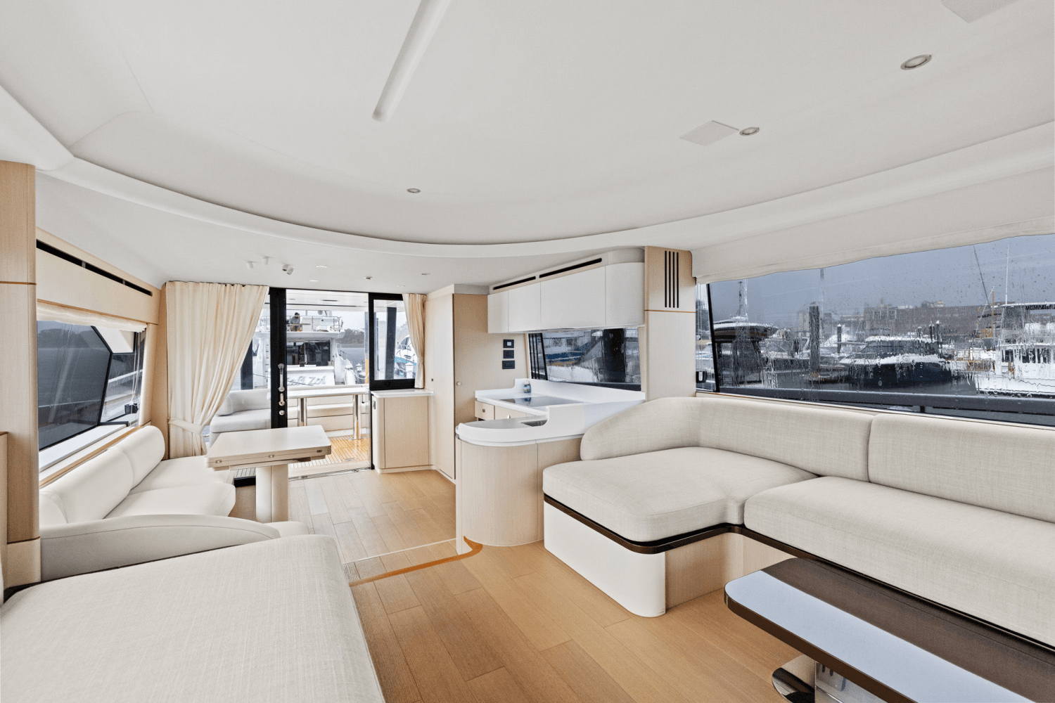 2026 Azimut Fly 68 Image Thumbnail #19