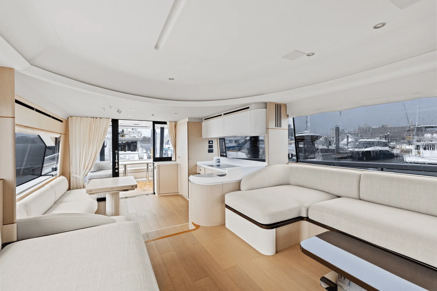 2026 Azimut Fly 68 Image Thumbnail #19