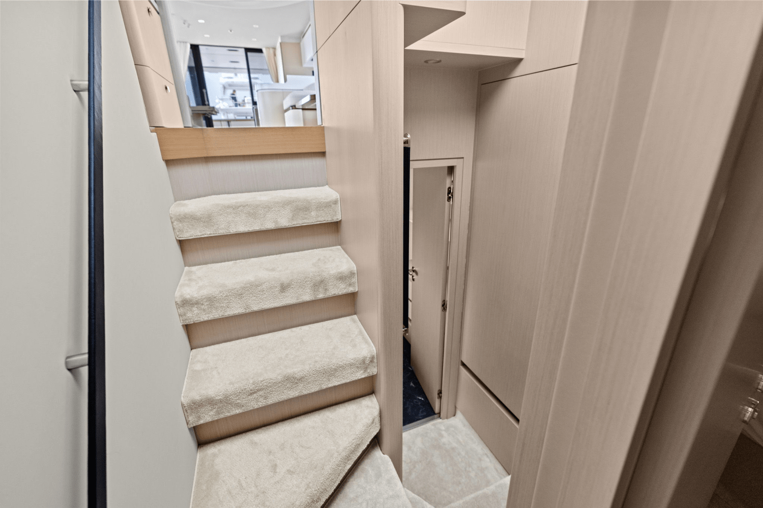 2026 Azimut Fly 68 Image Thumbnail #42