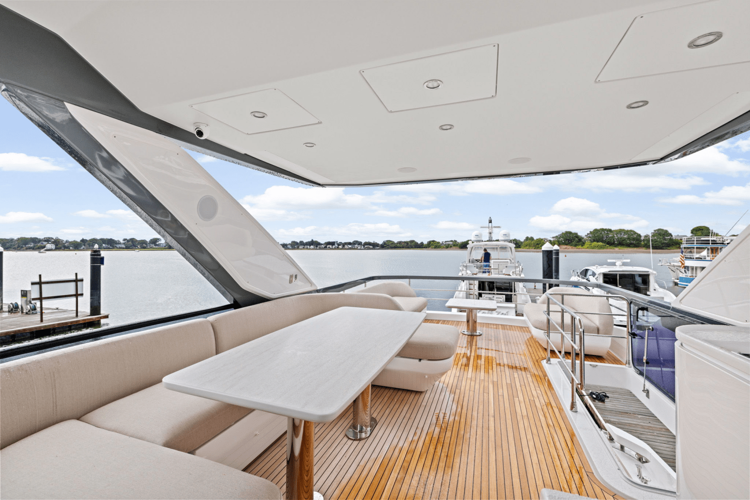 2026 Azimut Fly 68 Image Thumbnail #67