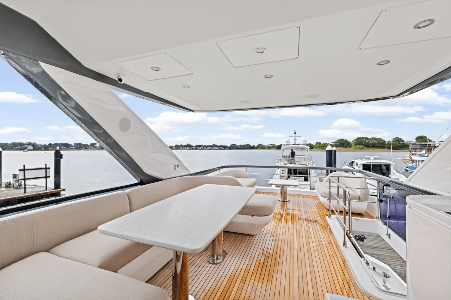 2026 Azimut Fly 68 Image Thumbnail #64