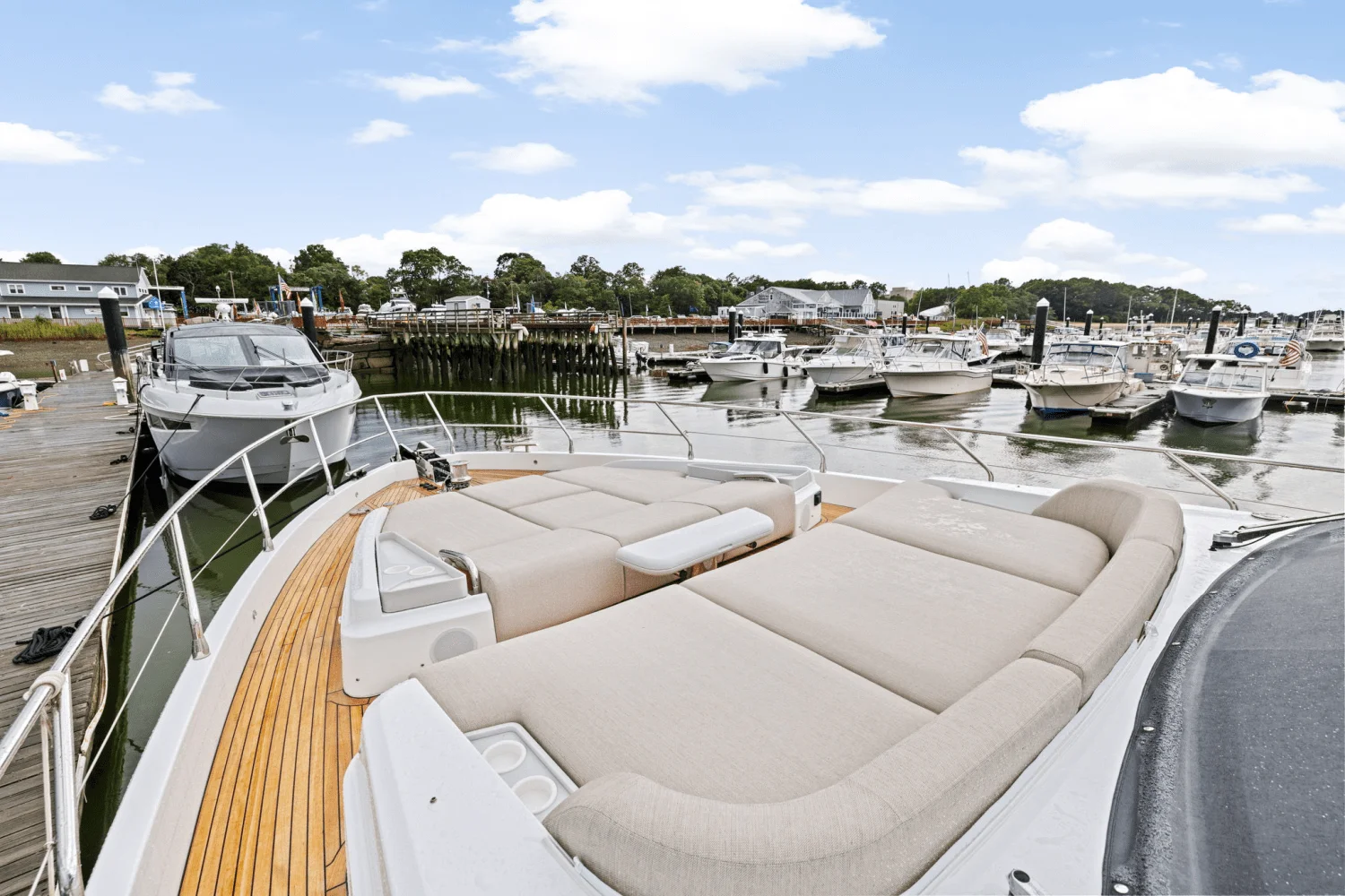 2026 Azimut Fly 68 Image Thumbnail #48