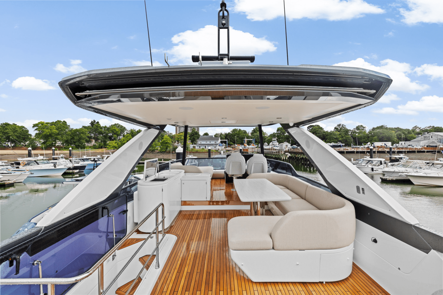 2026 Azimut Fly 68 Image Thumbnail #60