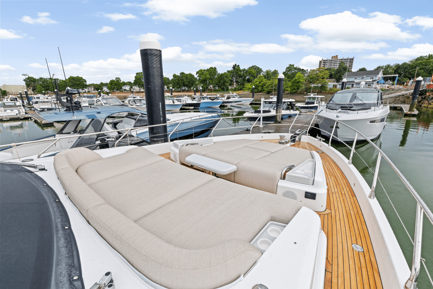 2026 Azimut Fly 68 Image Thumbnail #54