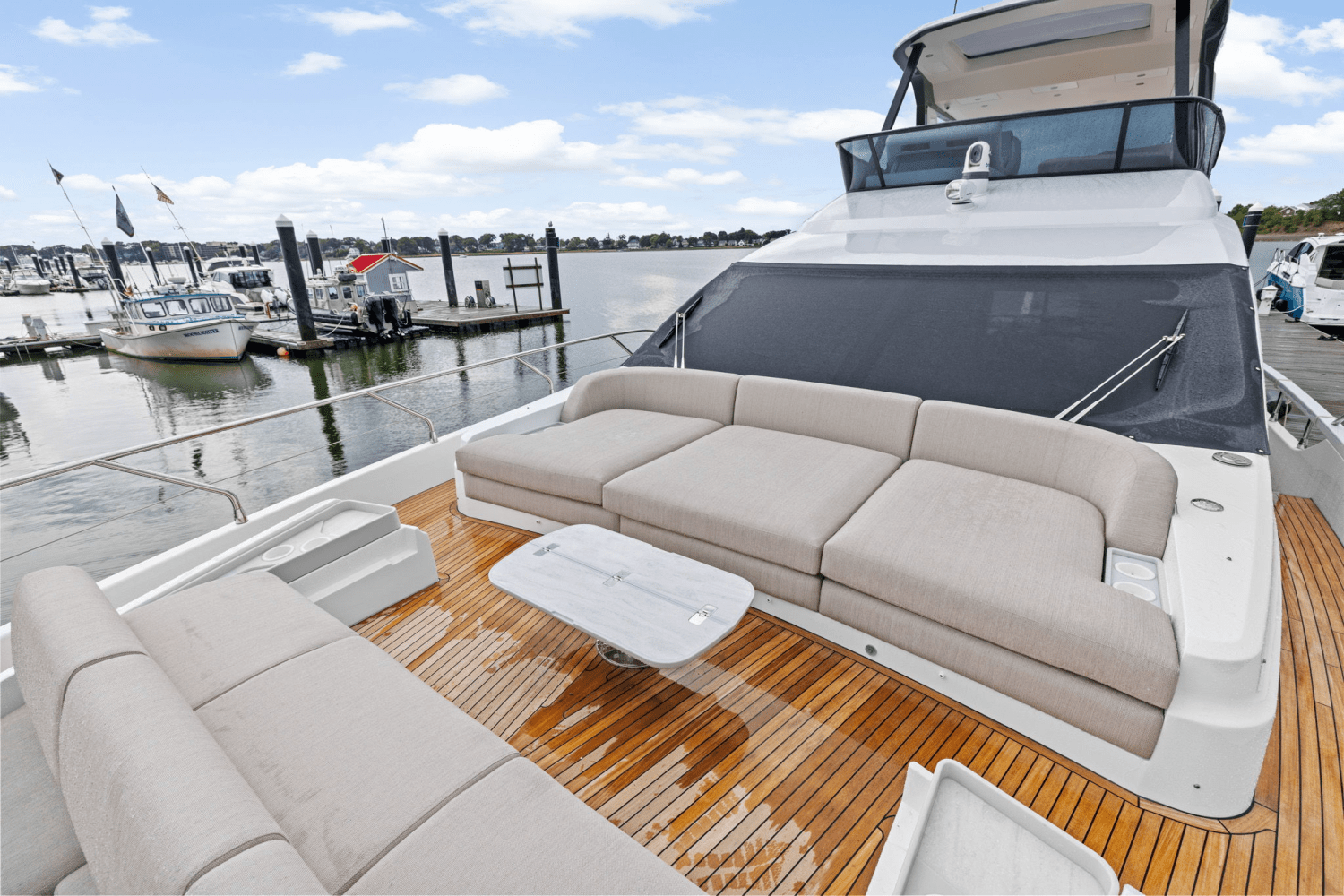 2026 Azimut Fly 68 Image Thumbnail #57