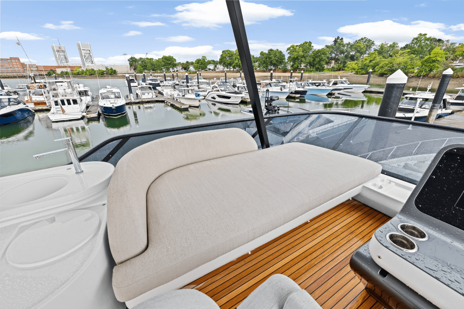 2026 Azimut Fly 68 Image Thumbnail #69