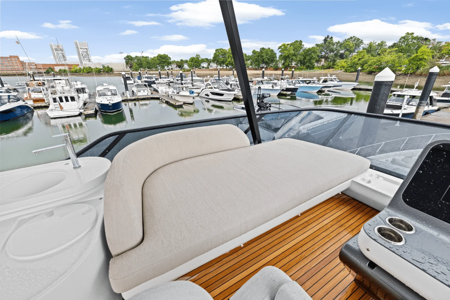 2026 Azimut Fly 68 Image Thumbnail #66