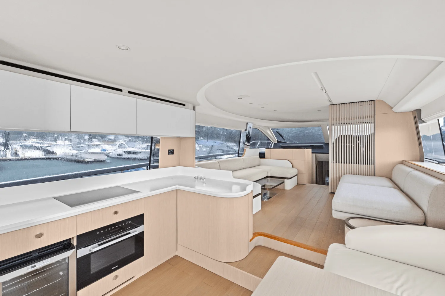 2026 Azimut Fly 68 Image Thumbnail #12