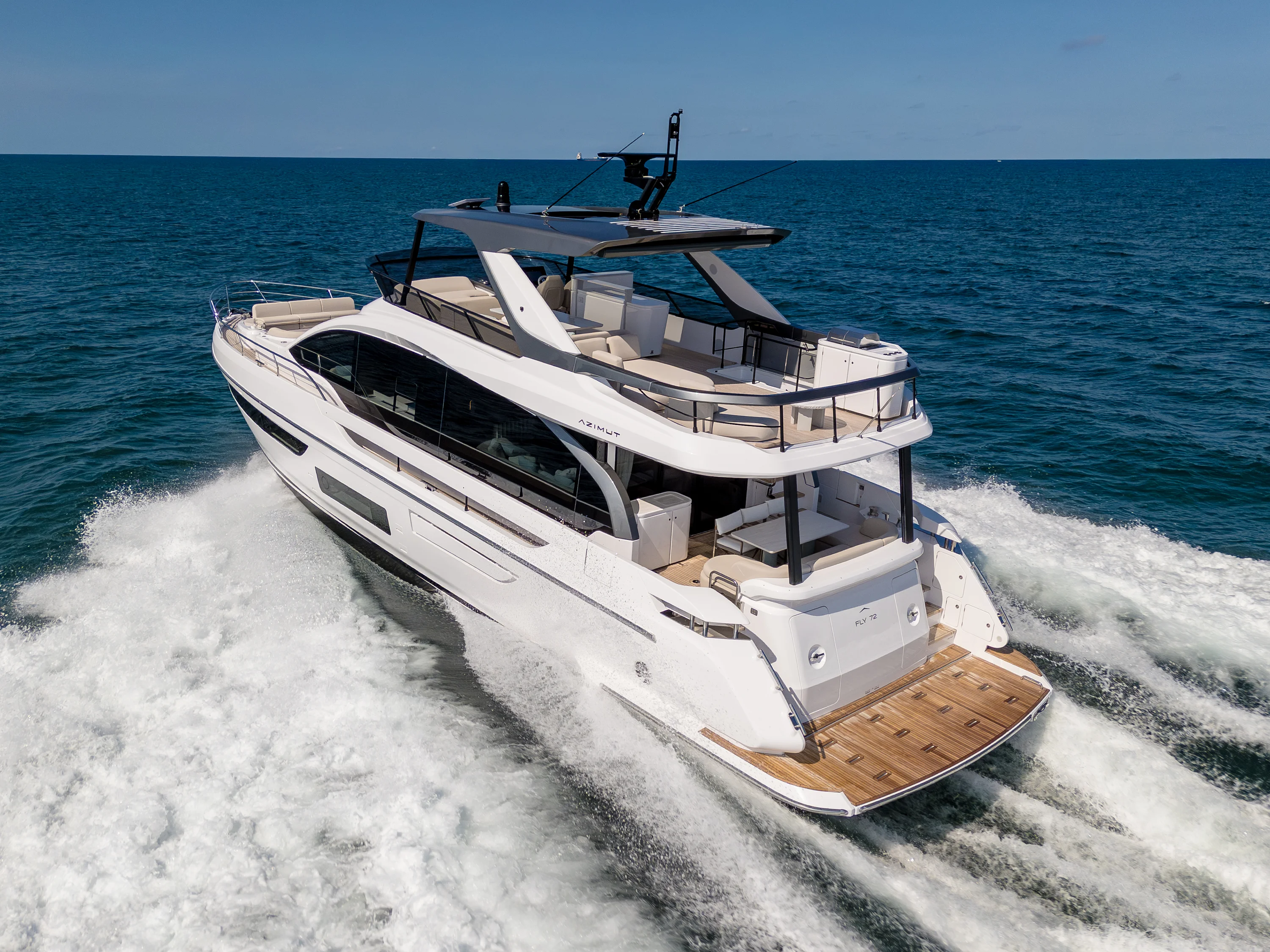 2026 Azimut
                                                             Fly 72 Image Thumbnail #5
