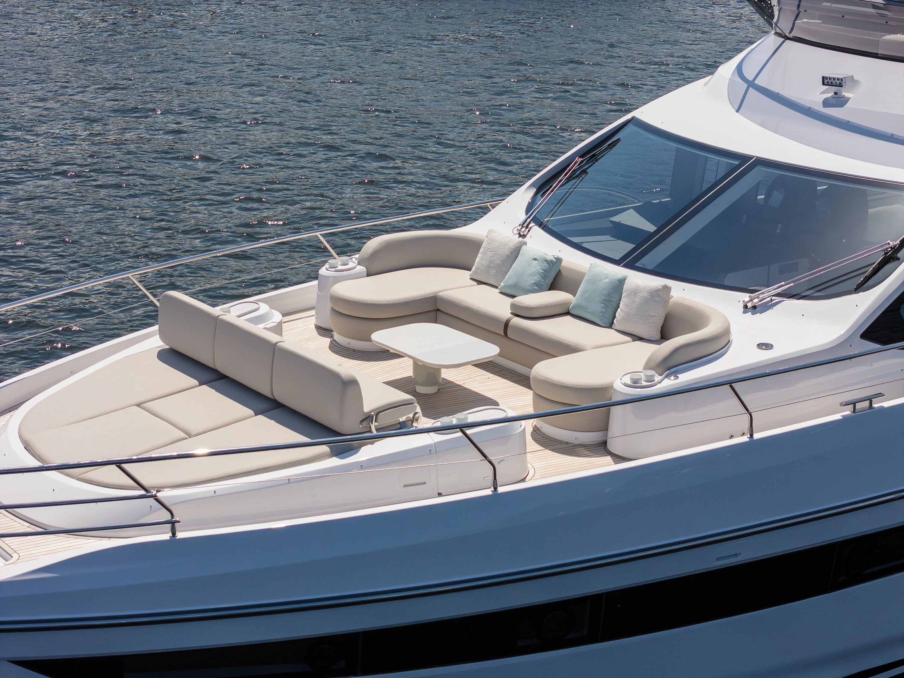 2026 Azimut
                                                             Fly 72 Image Thumbnail #6