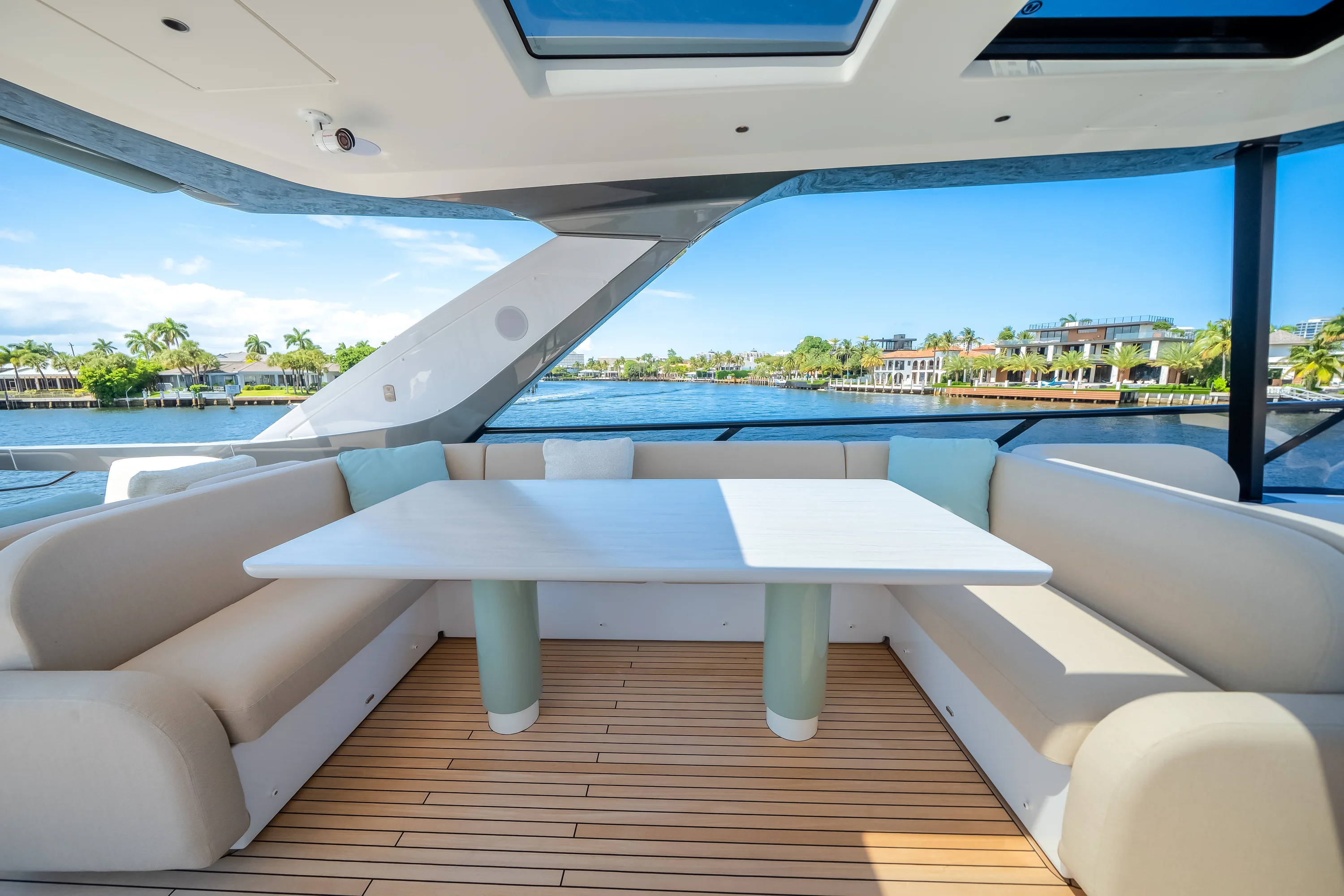 2026 Azimut
                                                             Fly 72 Image Thumbnail #49