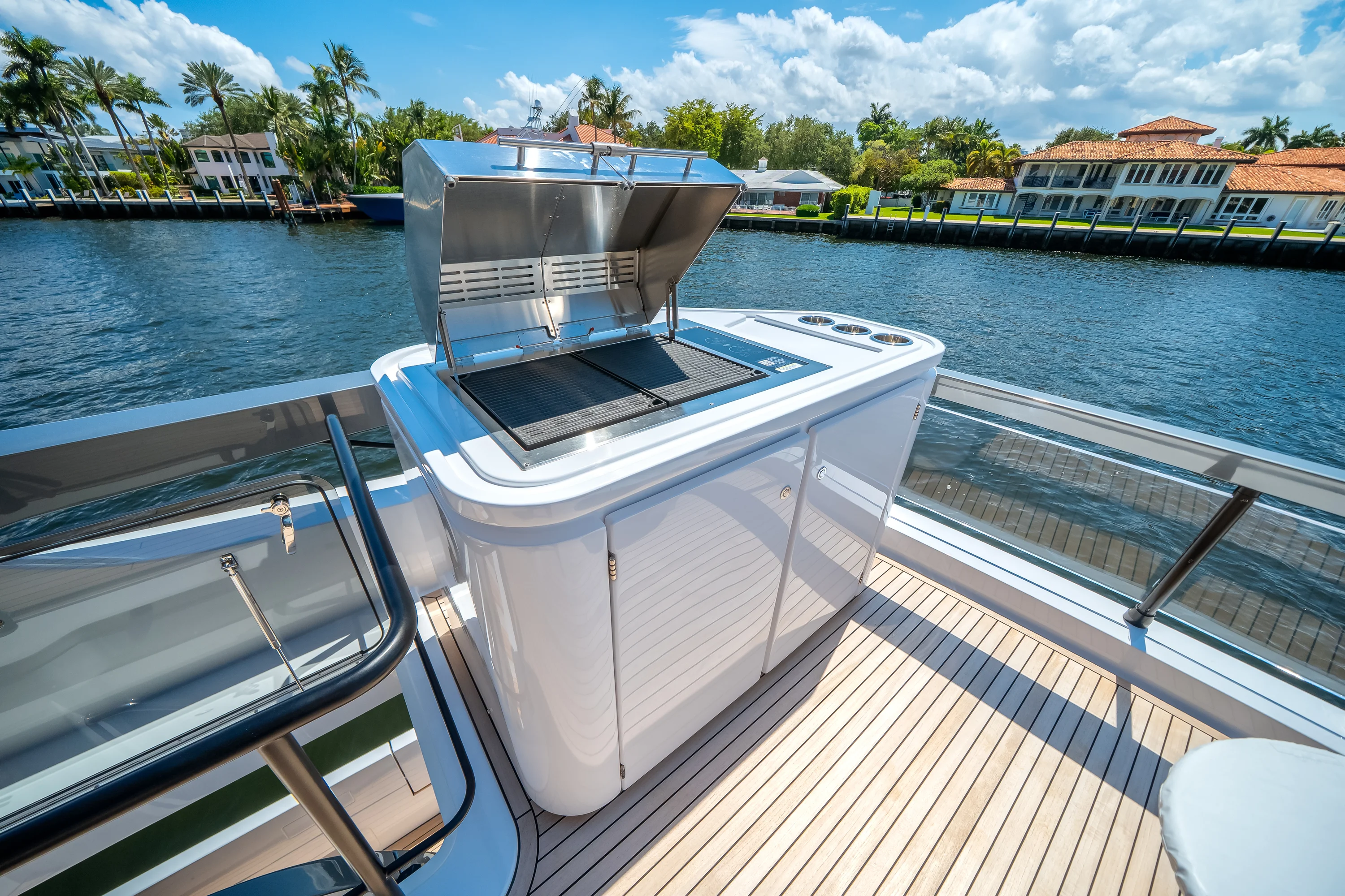 2026 Azimut
                                                             Fly 72 Image Thumbnail #45