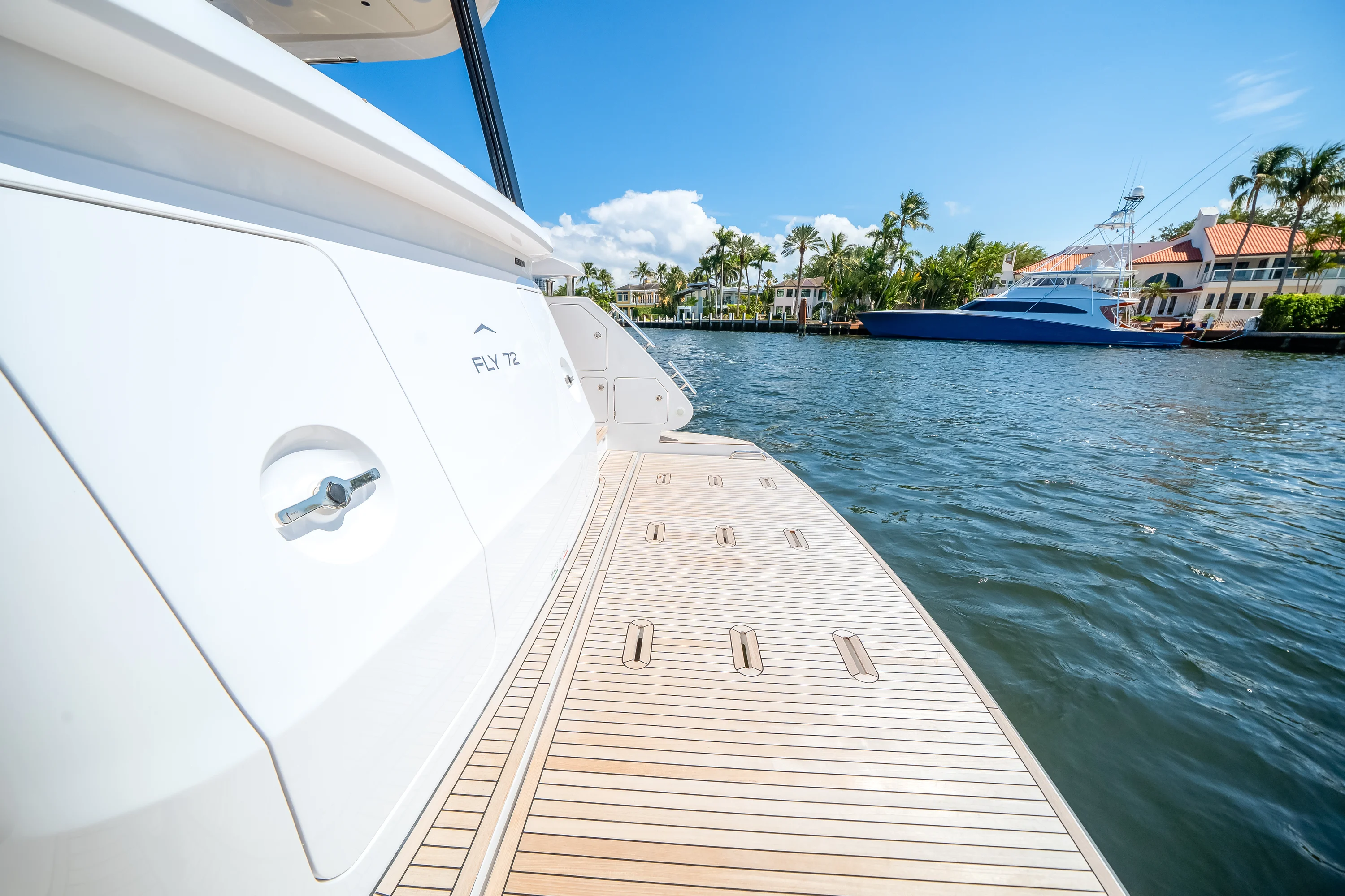2026 Azimut
                                                             Fly 72 Image Thumbnail #59