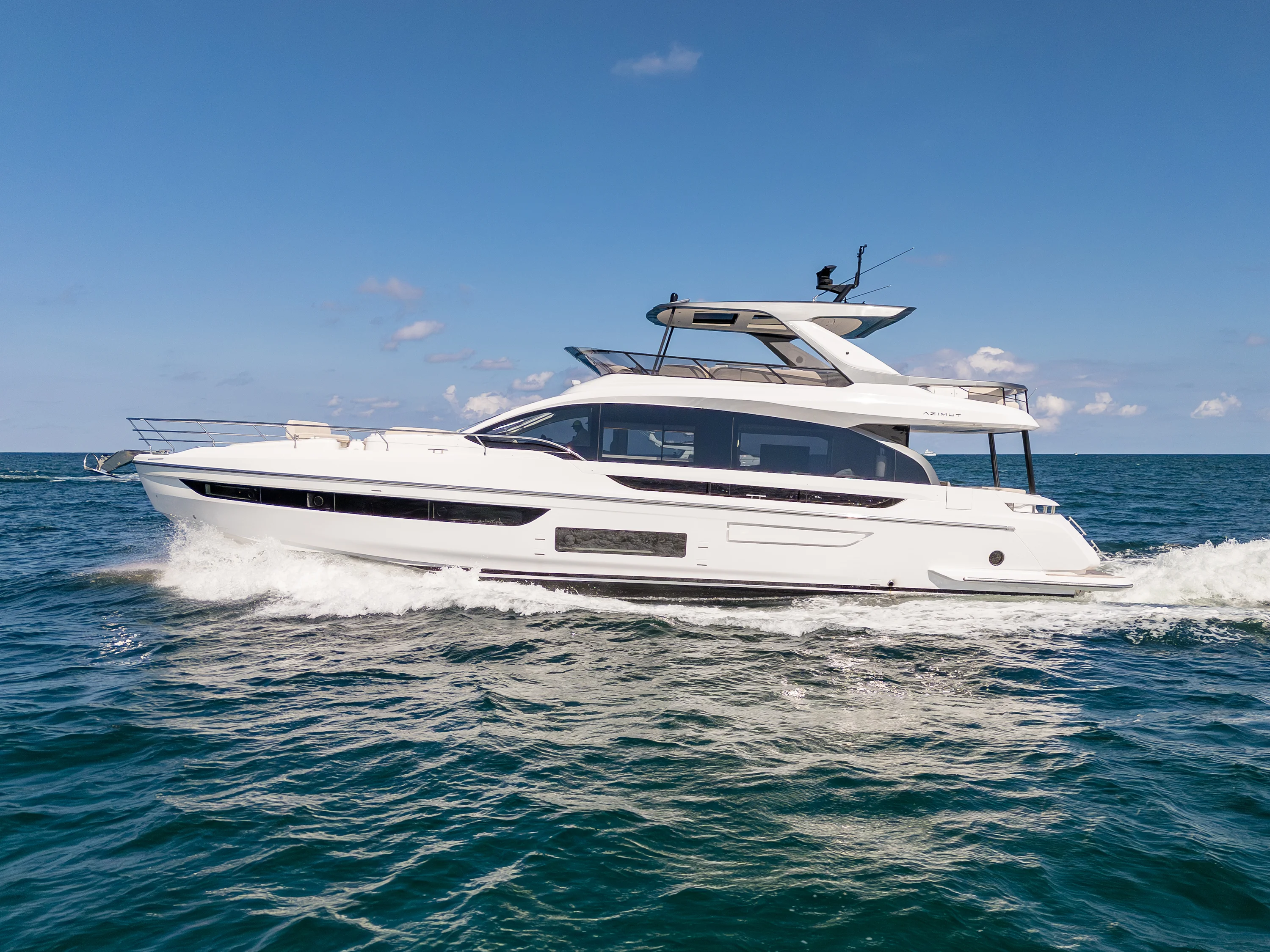 2026 Azimut
                                                             Fly 72 Image Thumbnail #4