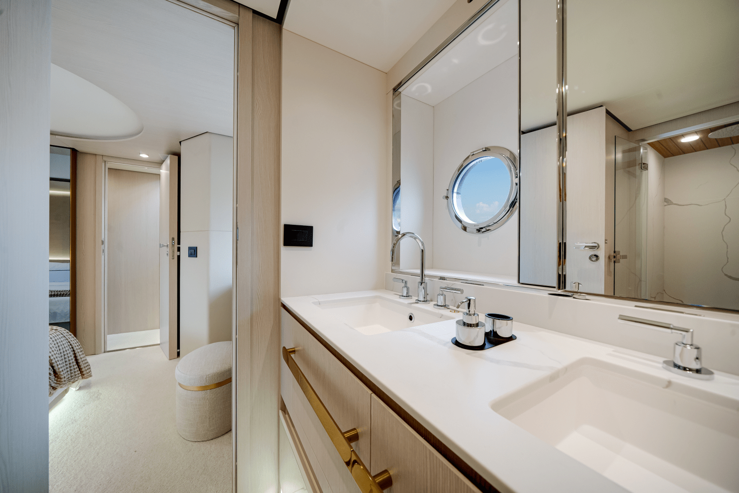 2026 Azimut Fly 78 Image Thumbnail #49