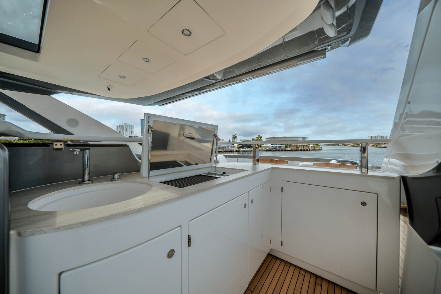 2026 Azimut Fly 78 Image Thumbnail #26