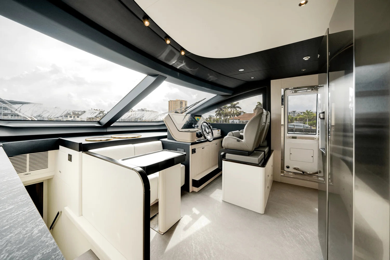 2026 Azimut Fly 78 Image Thumbnail #72