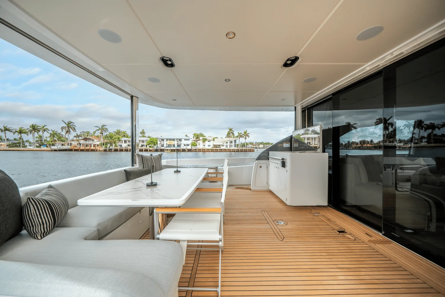 2026 Azimut Fly 78 Image Thumbnail #13