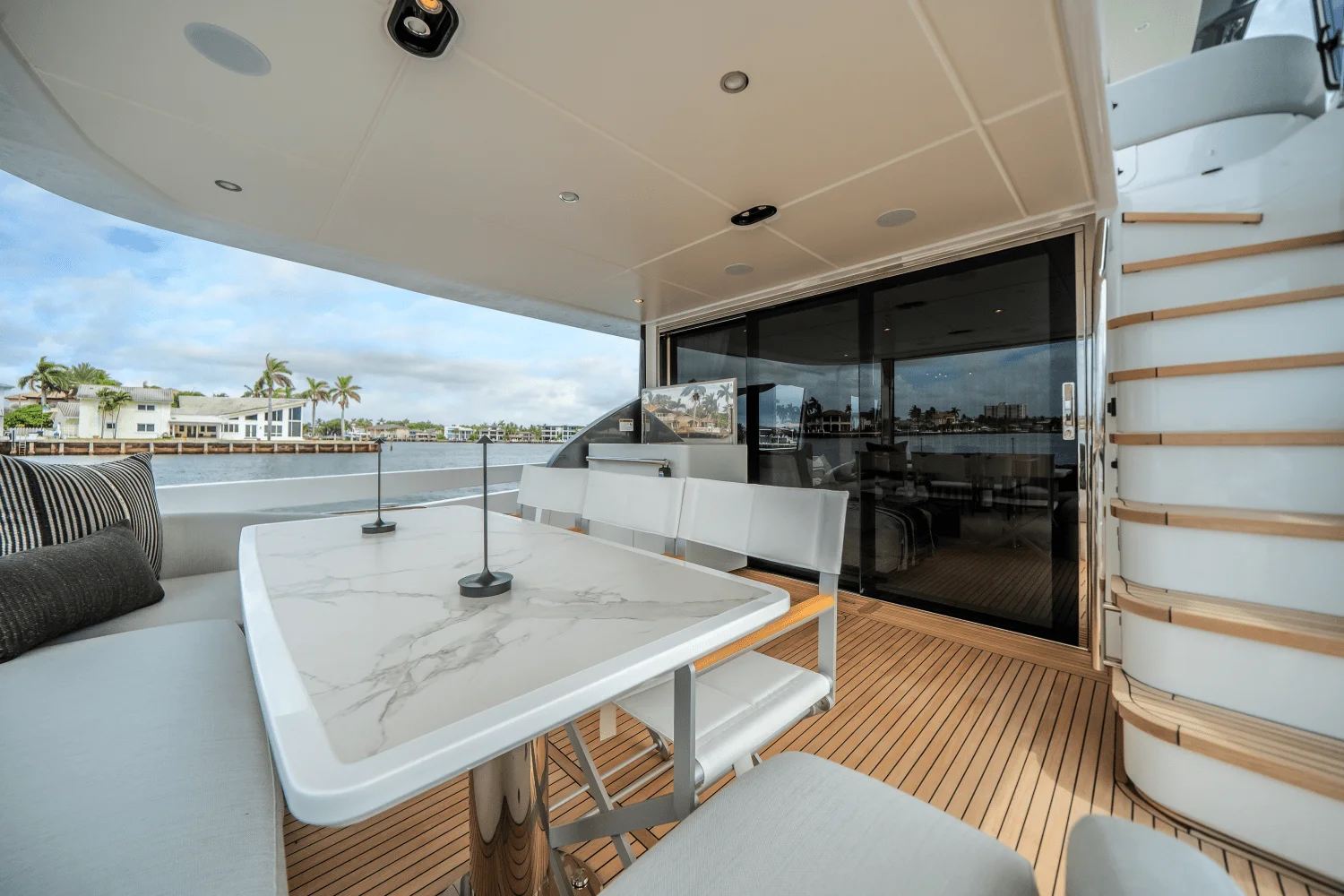 2026 Azimut Fly 78 Image Thumbnail #14