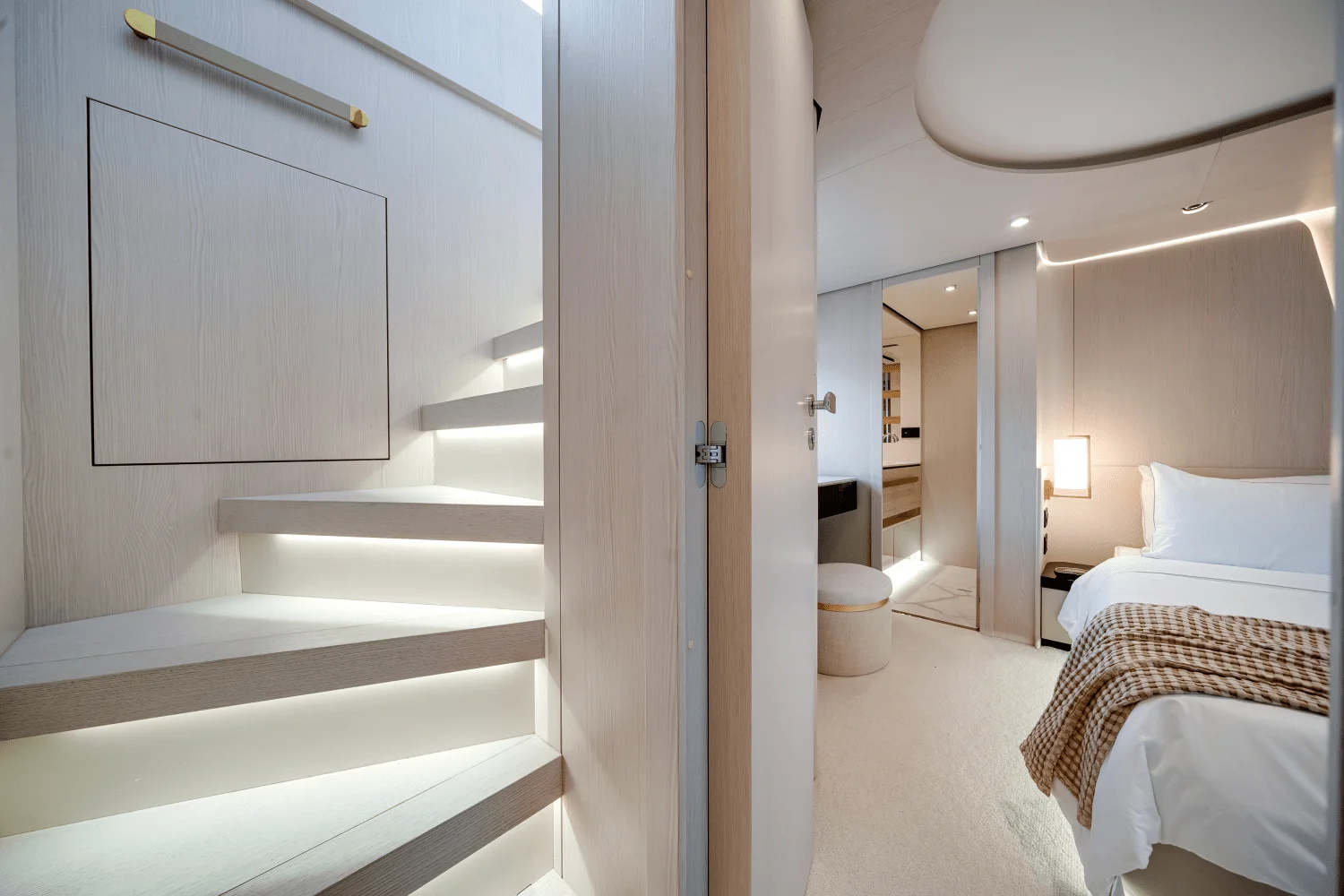 2026 Azimut Fly 78 Image Thumbnail #39