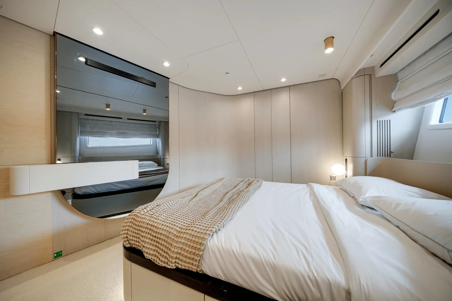 2026 Azimut Fly 78 Image Thumbnail #52