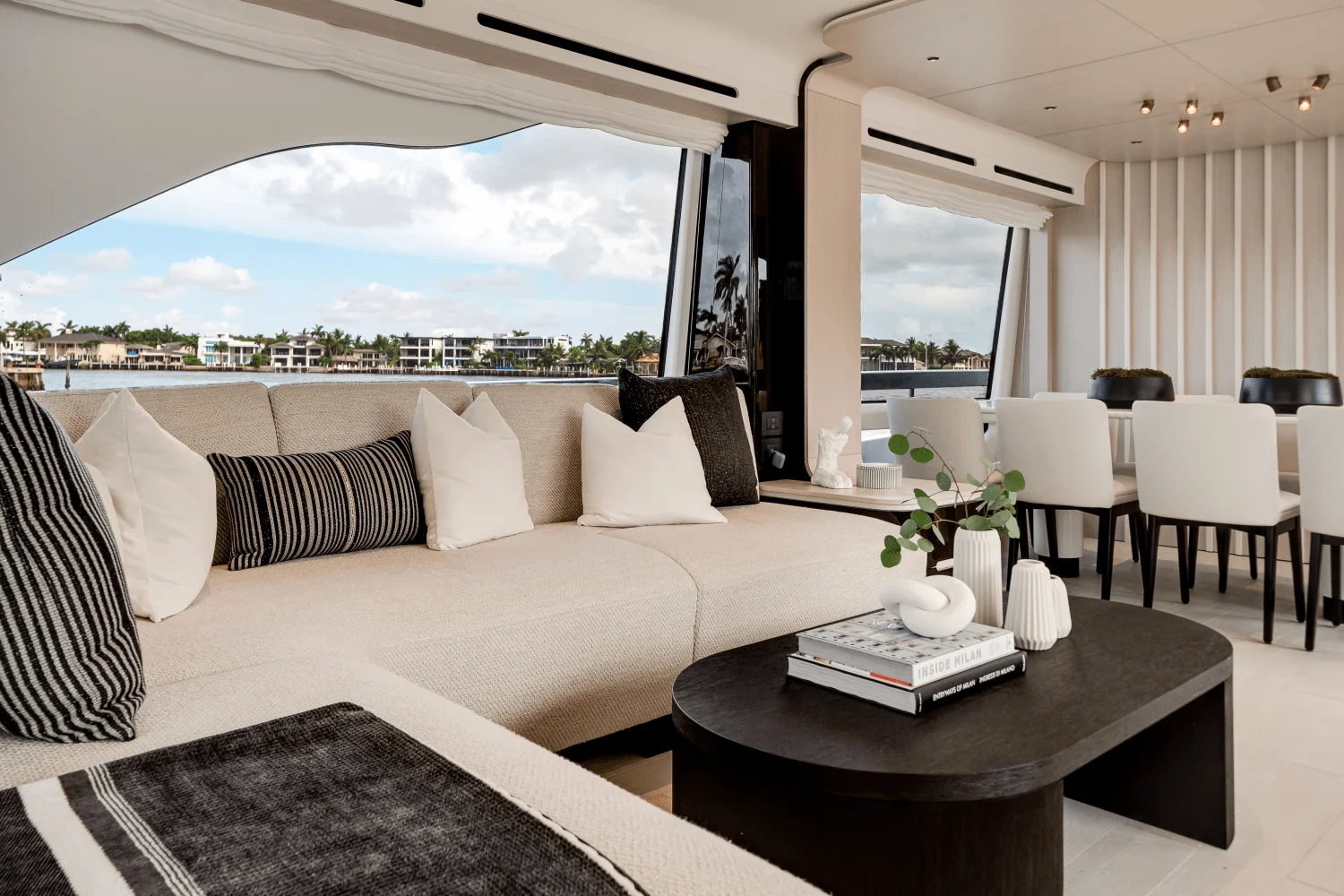 2026 Azimut Fly 78 Image Thumbnail #29