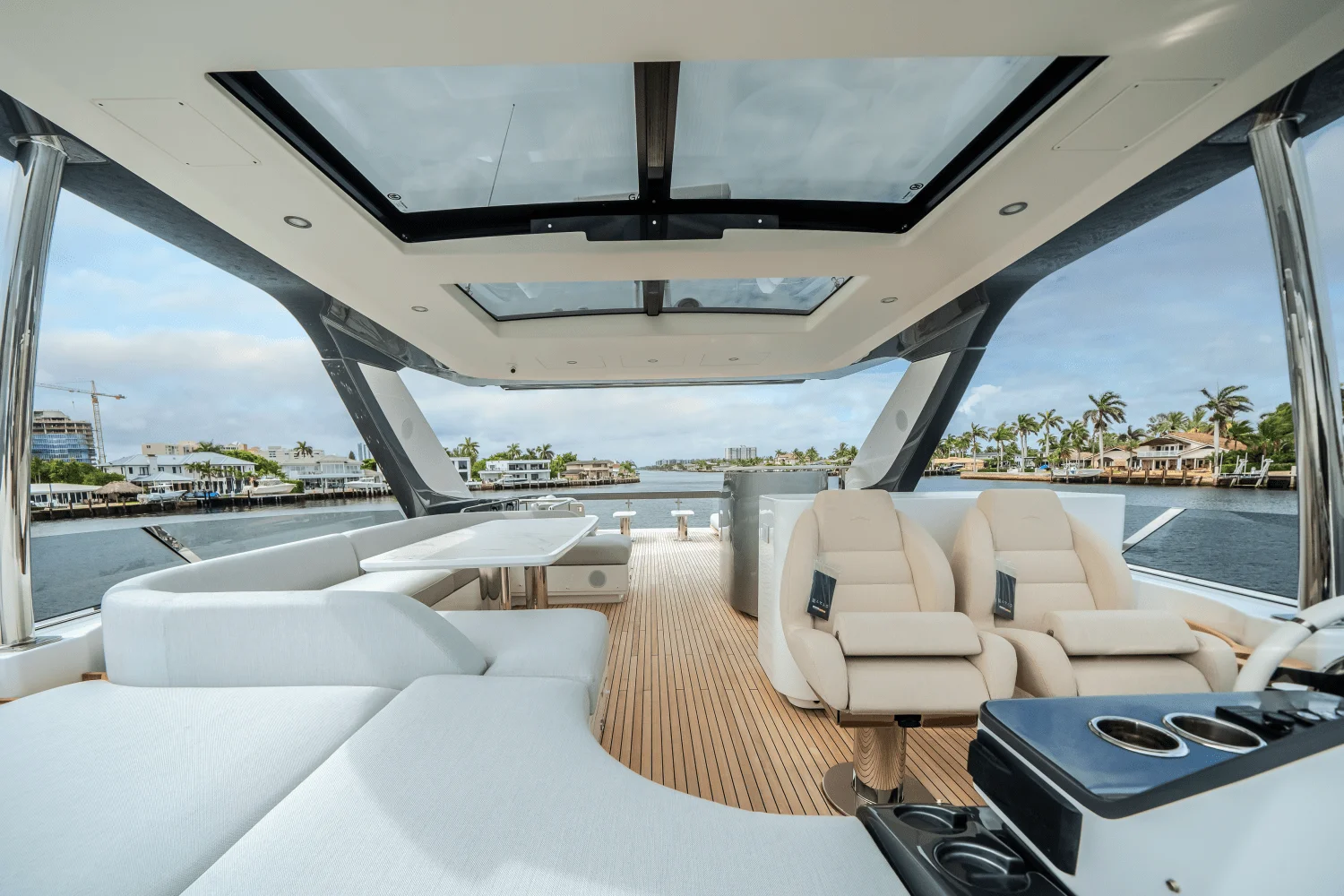 2026 Azimut Fly 78 Image Thumbnail #25