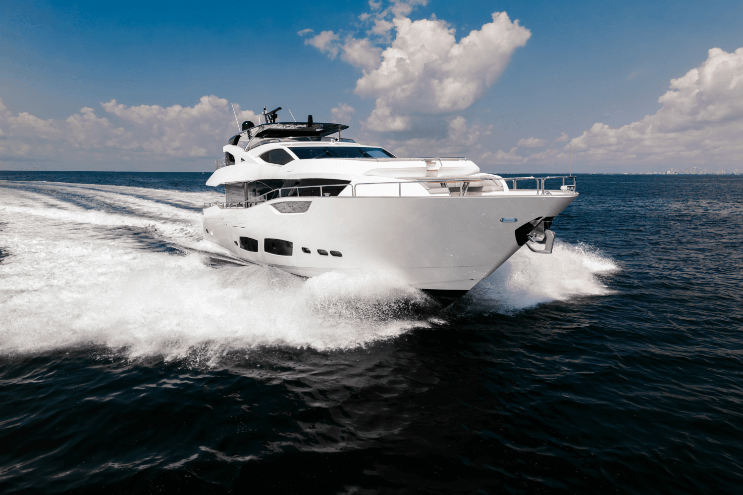 2023 Sunseeker 95 YACHT Image Thumbnail #5