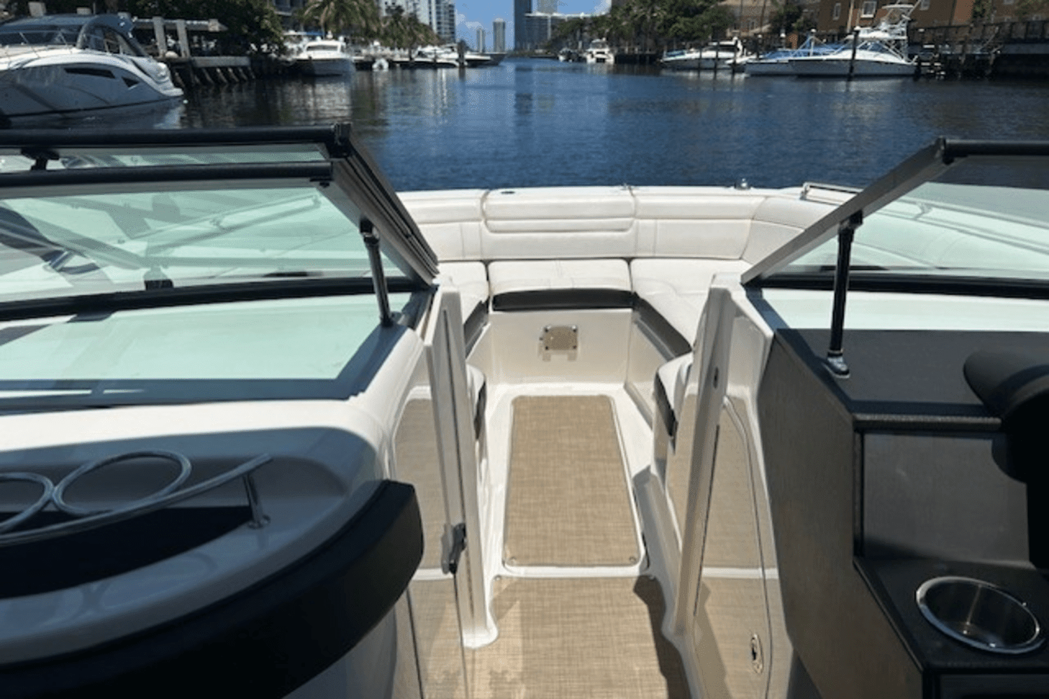 2018 Sea Ray 270 SDX Image Thumbnail #35