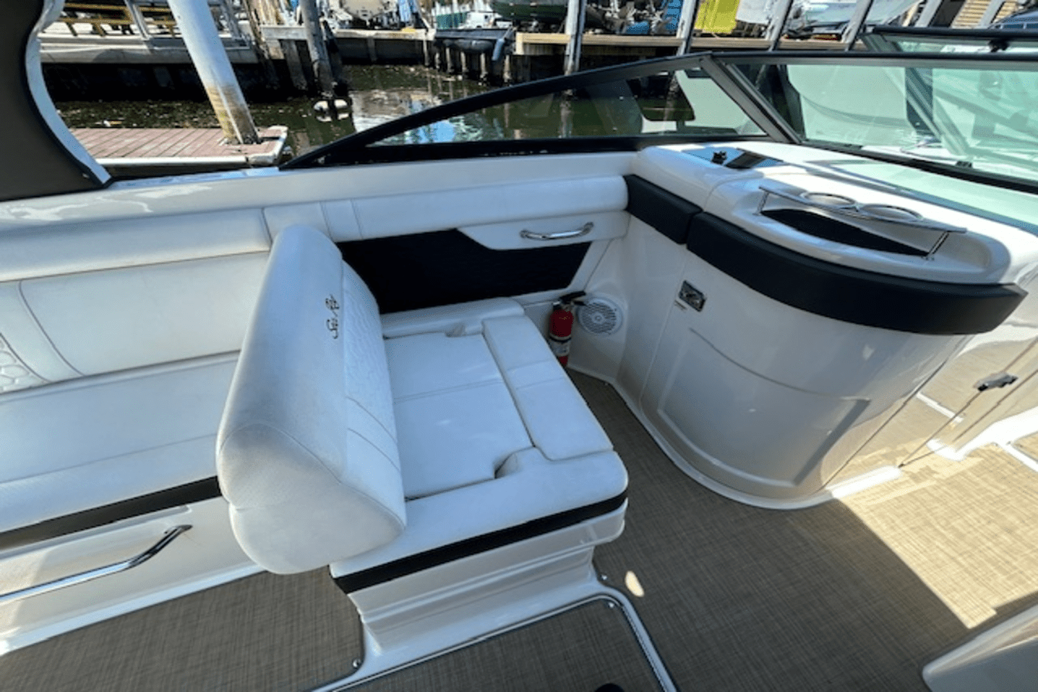 2018 Sea Ray 270 SDX Image Thumbnail #20