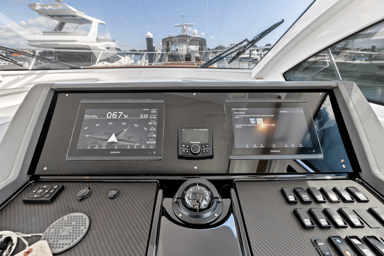 2025 Cruisers Yachts 42 Cantius Image Thumbnail #26