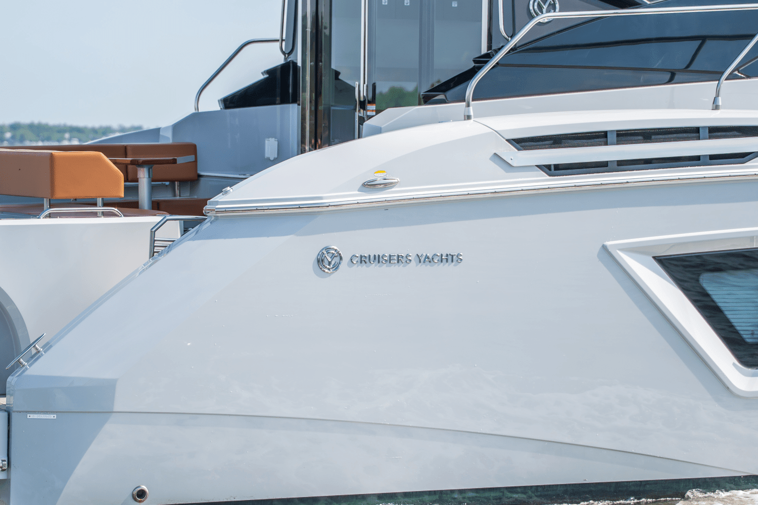 2025 Cruisers Yachts 46 Cantius Image Thumbnail #5