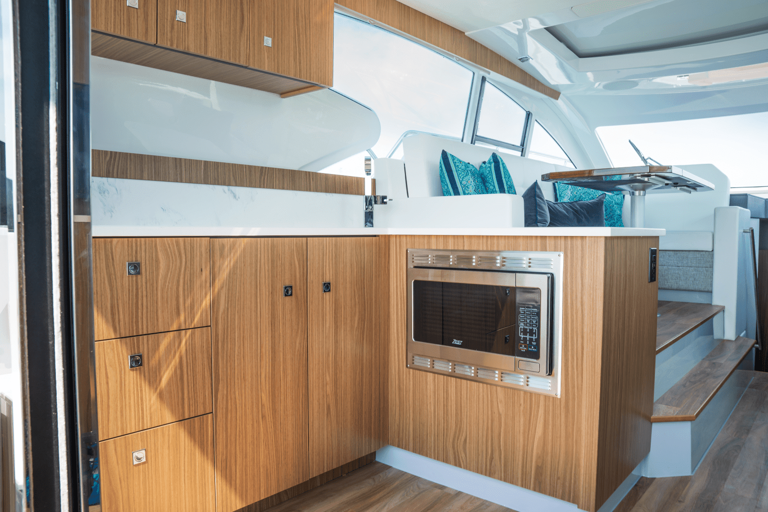 2025 Cruisers Yachts 46 Cantius Image Thumbnail #33