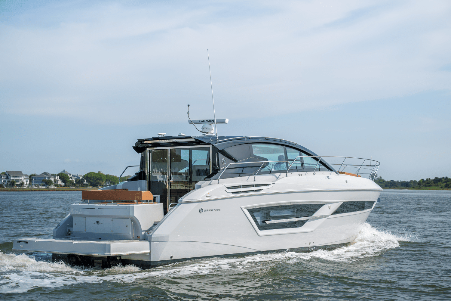 2025 Cruisers Yachts 46 Cantius Image Thumbnail #2