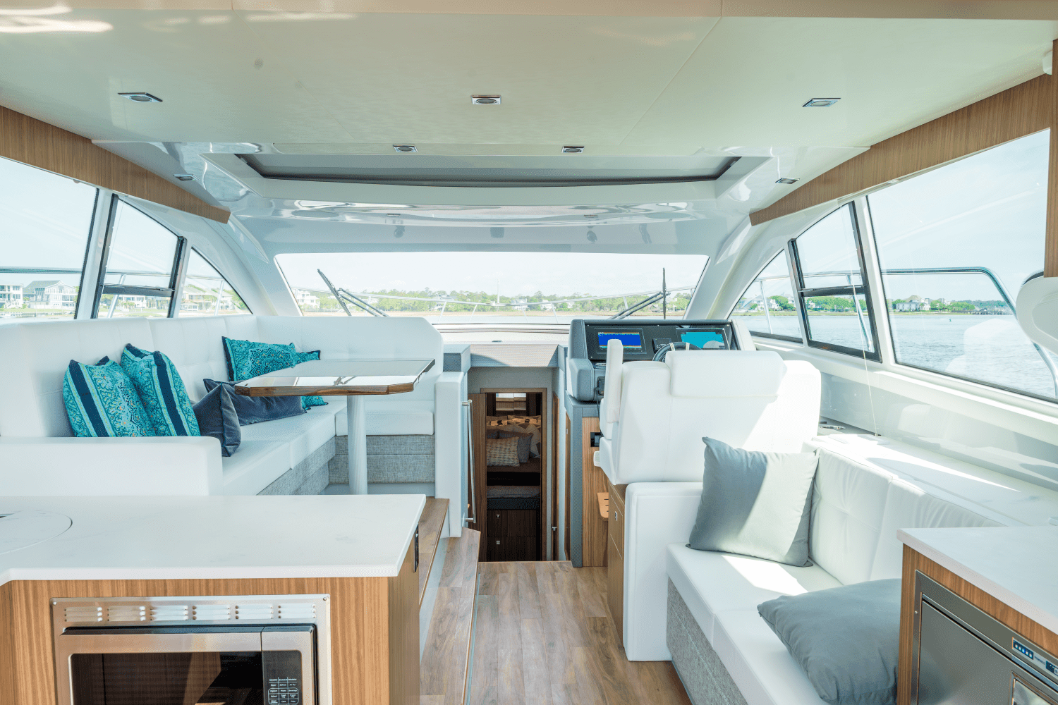 2025 Cruisers Yachts 46 Cantius Image Thumbnail #37